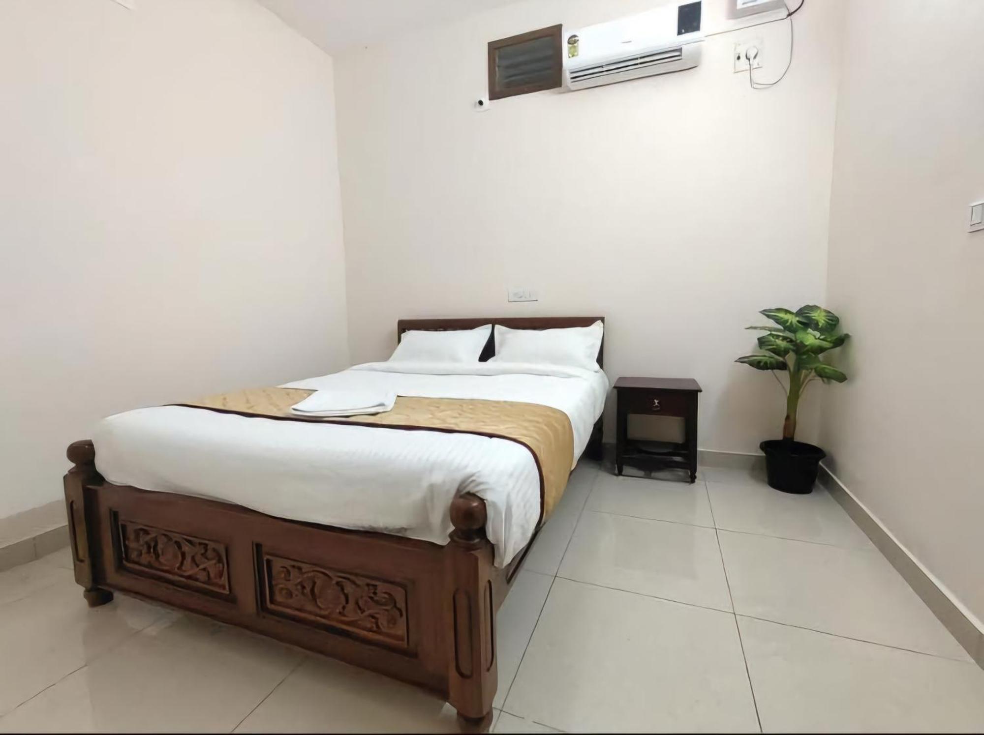 פונדיצ'רי Township Residency Inn מראה חיצוני תמונה