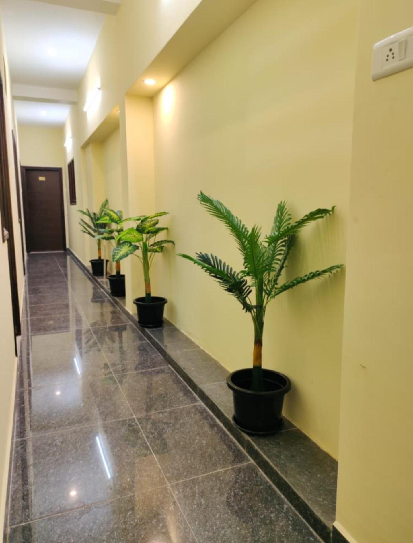 פונדיצ'רי Township Residency Inn מראה חיצוני תמונה